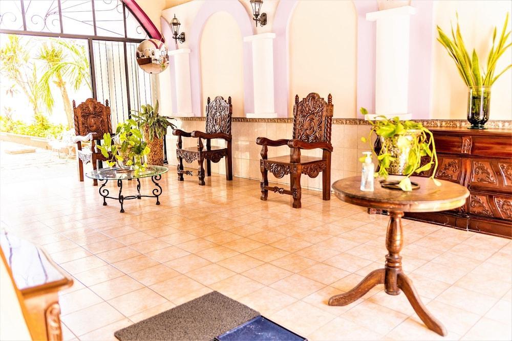 Hotel San Juan 3*